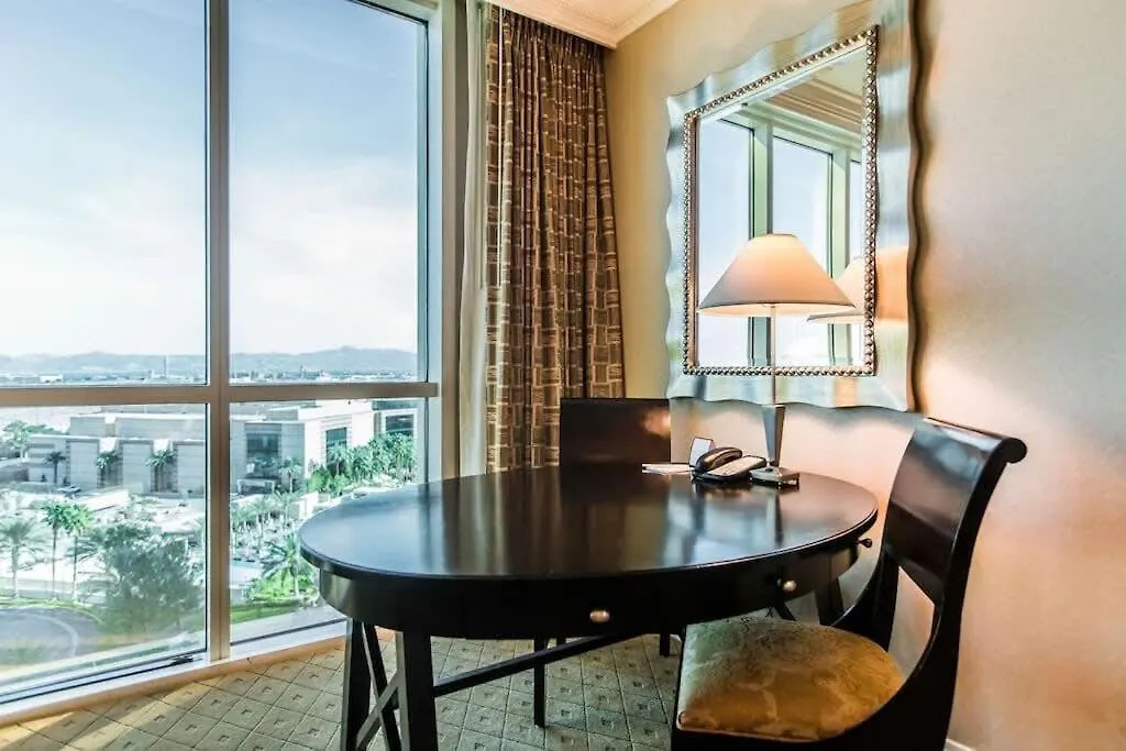Signature Mgm Grand - Mountain View - Free Valet 25804 Las Vegas United States